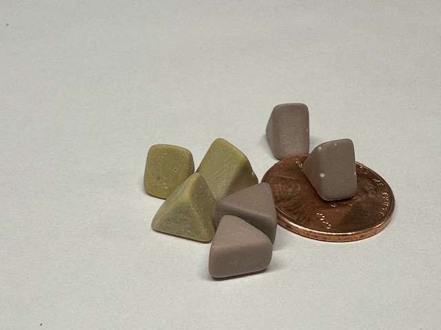 Plastic Media, Part # R-1000 HD TRI 05, Straight Cut Triangle 3/8" x 1/4"