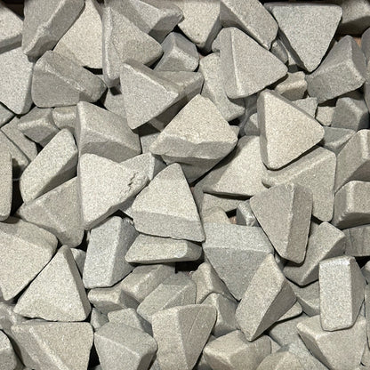 C-ACT-2 04 C Ceramic Media, 3/8″ x 7/8″ Angle Cut Triangle