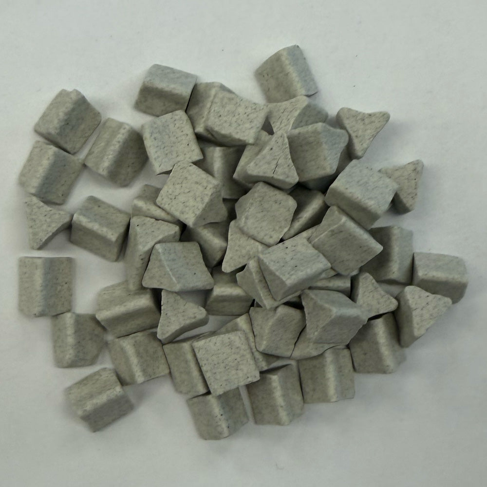 Small pile close-up of C-ACTS 04 D ceramic media