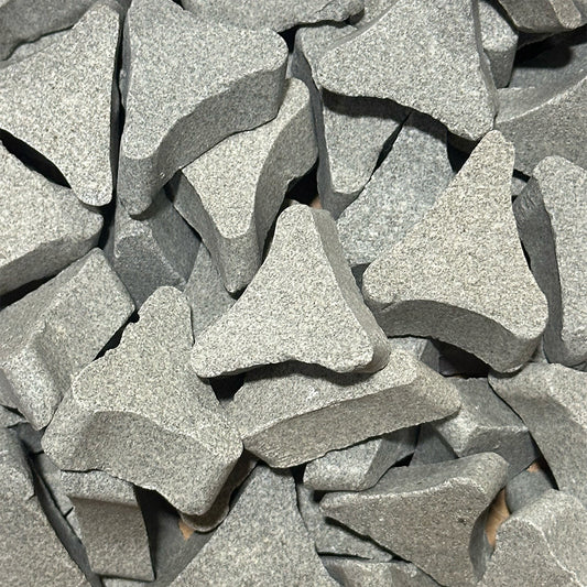 C-ACTS-25 04 D+ Ceramic Media, 1 3/8″ x 1/2″ Angle Cut Tristar