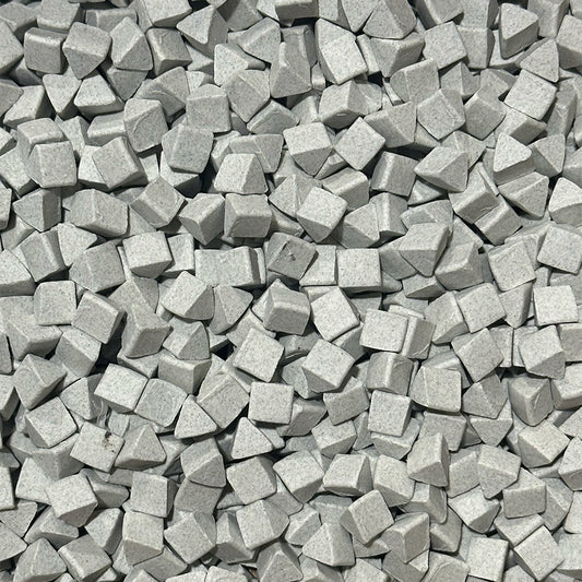 C-SCT-05-D Ceramic Media, Straight Cut Triangle 6x6mm