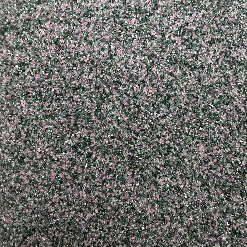 Close-up of D-DC 600 hi-mid hone media