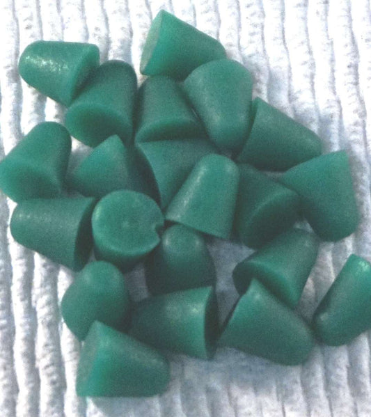 Plastic Media, Part # R-700 CN 01, Cone 3/8" x 3/8"