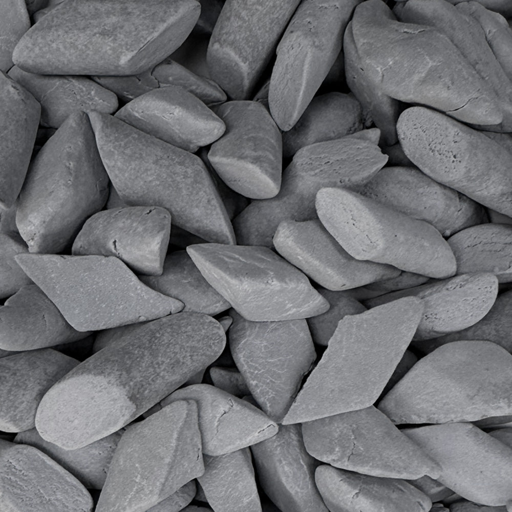 Close-up of EF-1000 MIX Eco-Flex™ dry tumbling media