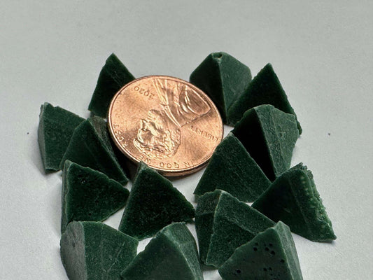 Plastic Media, Part # R-700 PYR 05, Pyramid 3/8" x 3/8"